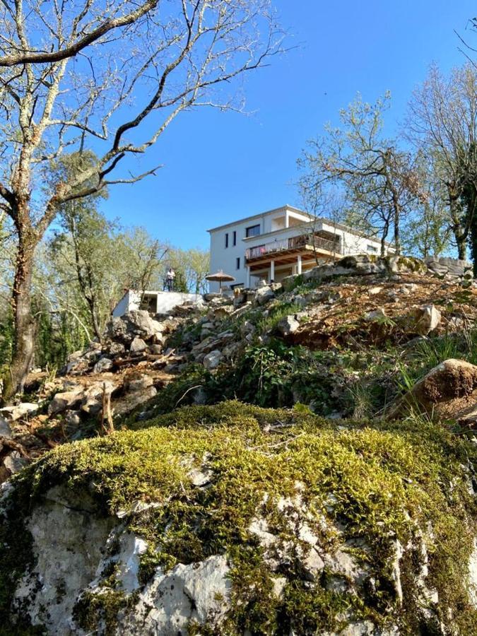 Gites Des Falaises De La Beaume Labeaume Exteriér fotografie